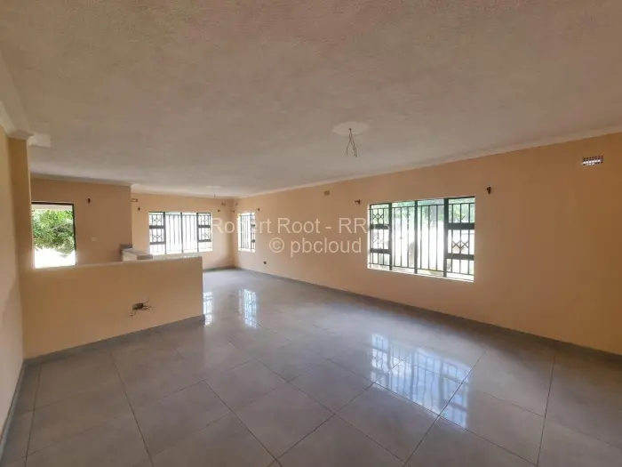 4 Bedroom House for Sale in Waterfalls, Harare
