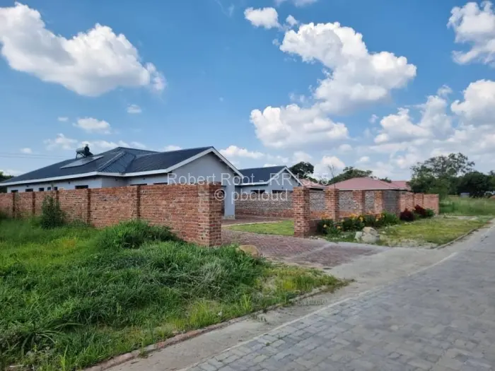 4 Bedroom House for Sale in Waterfalls, Harare