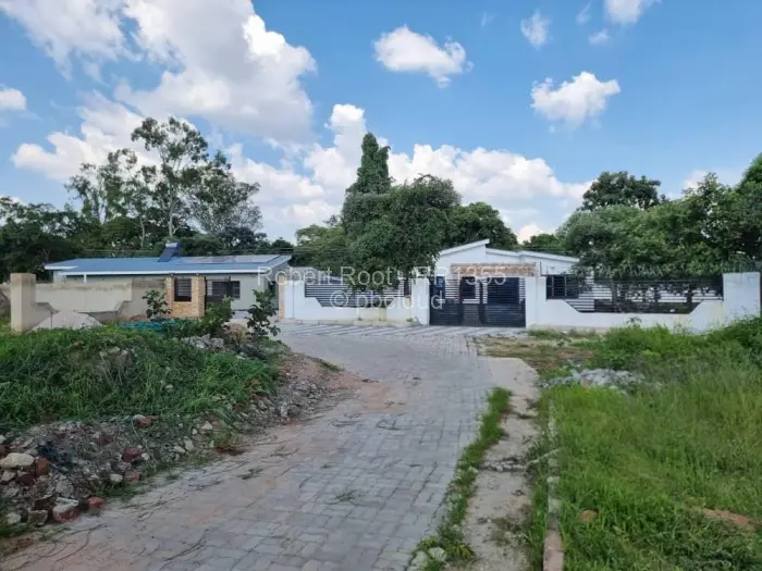 4 Bedroom House for Sale in Waterfalls, Harare