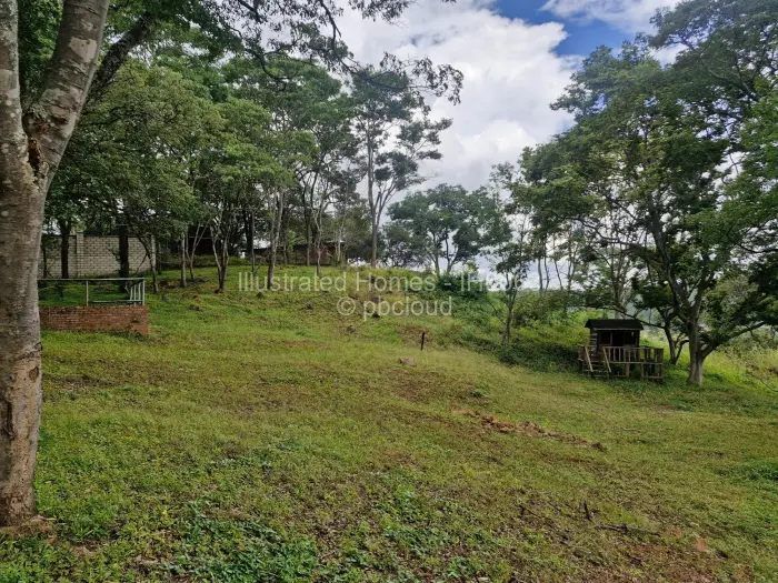 Residential Stand for Sale in Glen Lorne, Harare