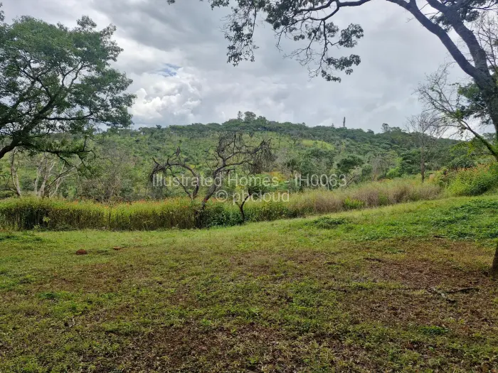 Residential Stand for Sale in Glen Lorne, Harare