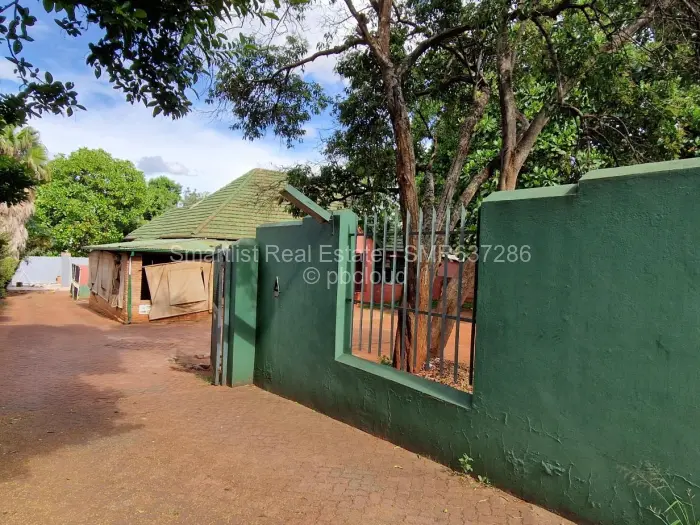 4 Bedroom House to Rent in Avondale