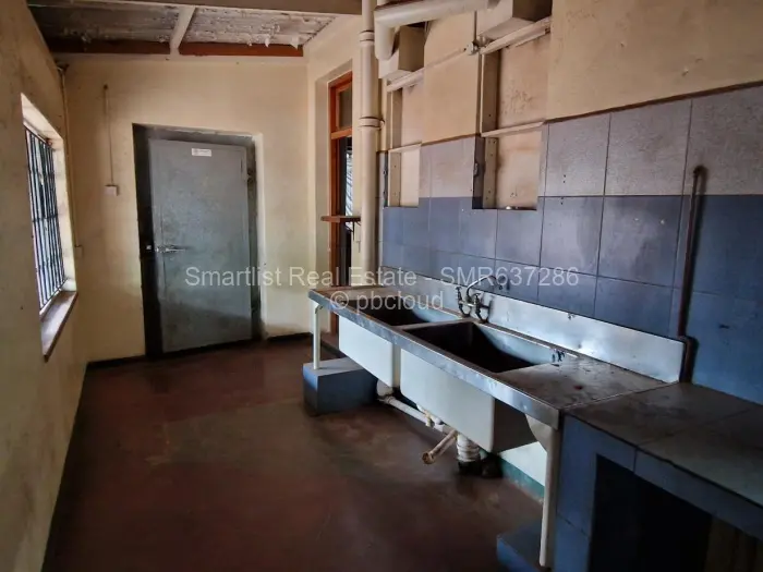 4 Bedroom House to Rent in Avondale