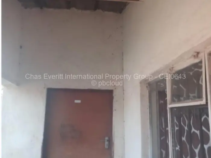 4 Bedroom House for Sale in Warren Park, Harare