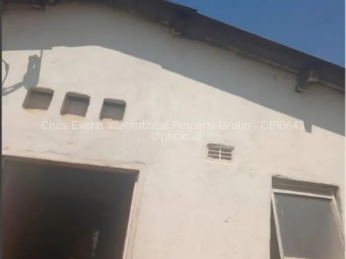 4 Bedroom House for Sale in Warren Park, Harare