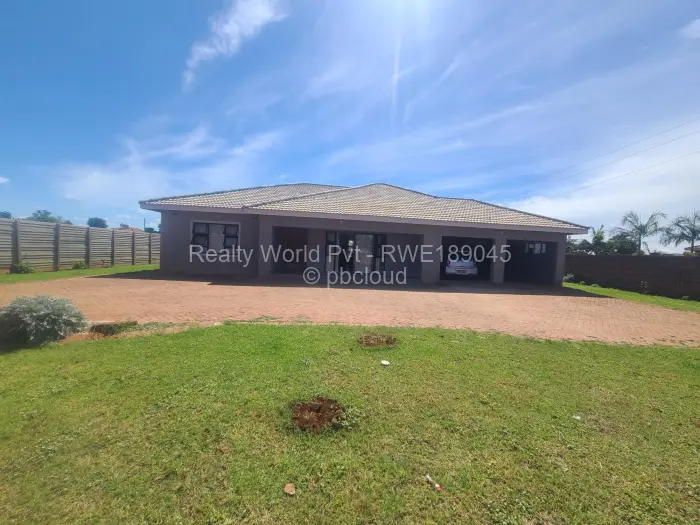 5 Bedroom House for Sale in Mount Pleasant Heights, Harare