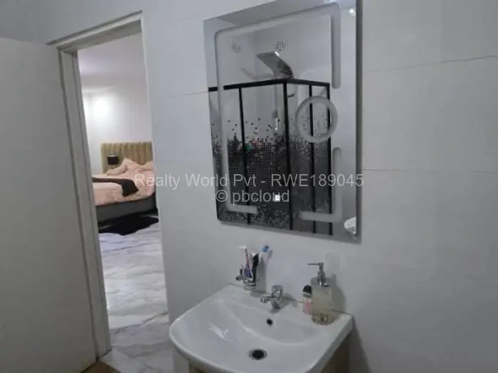 5 Bedroom House for Sale in Mount Pleasant Heights, Harare