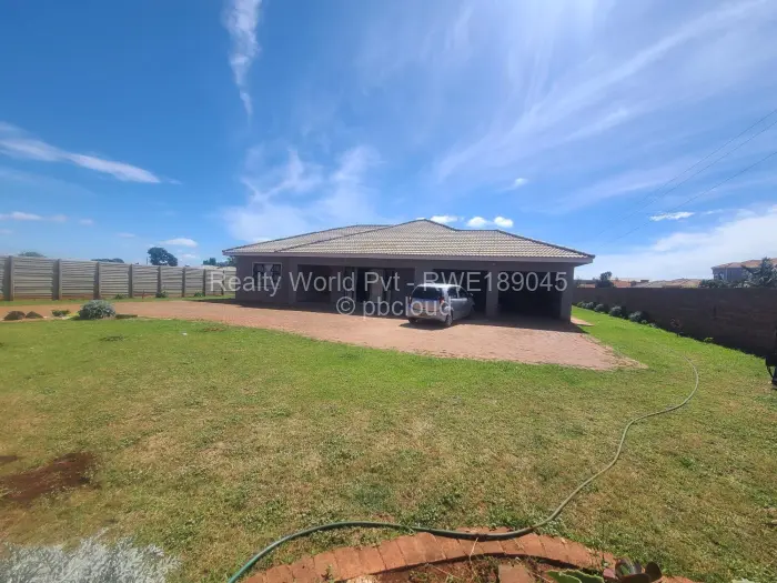 5 Bedroom House for Sale in Mount Pleasant Heights, Harare