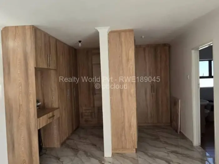 5 Bedroom House for Sale in Mount Pleasant Heights, Harare