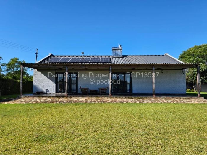 2 Bedroom House for Sale in Douglasdale, Bulawayo