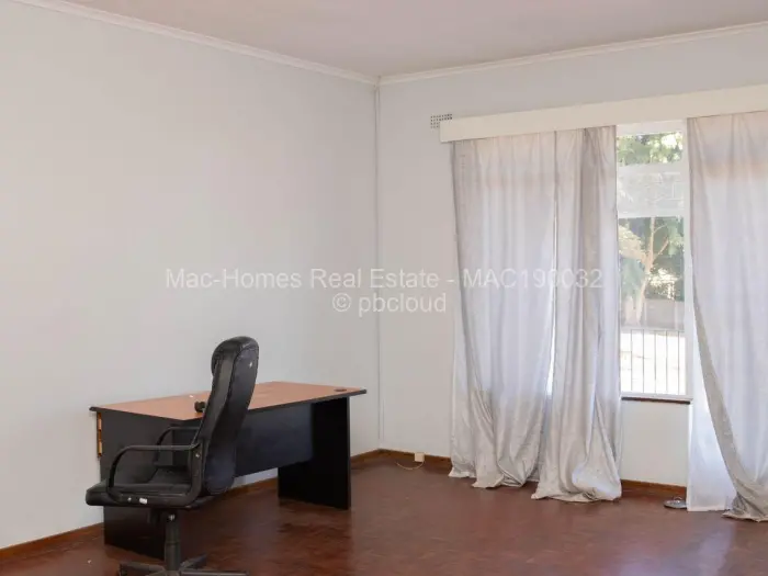 Retail/Shop for Sale in Mutare CBD, Mutare