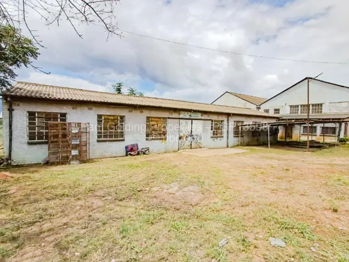 Warehouse/Industrial for Sale in Nyakamete, Mutare