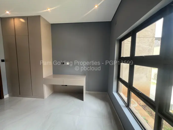 Flat/Apartment to Rent in Mount Pleasant, Harare