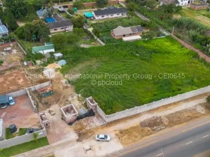 Townhouse/Cluster for Sale in Highlands, Harare