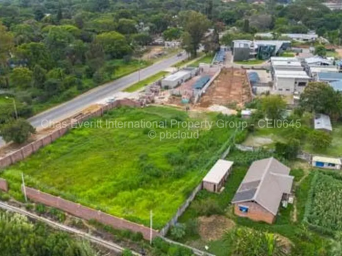 Townhouse/Cluster for Sale in Highlands, Harare