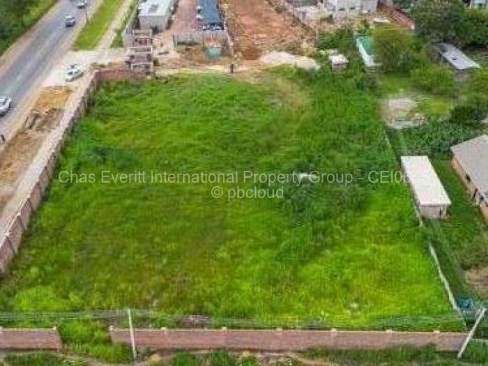 Townhouse/Cluster for Sale in Highlands, Harare