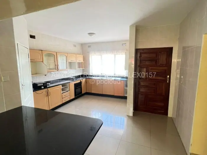 Townhouse/Cluster for Sale in Greystone Park, Harare