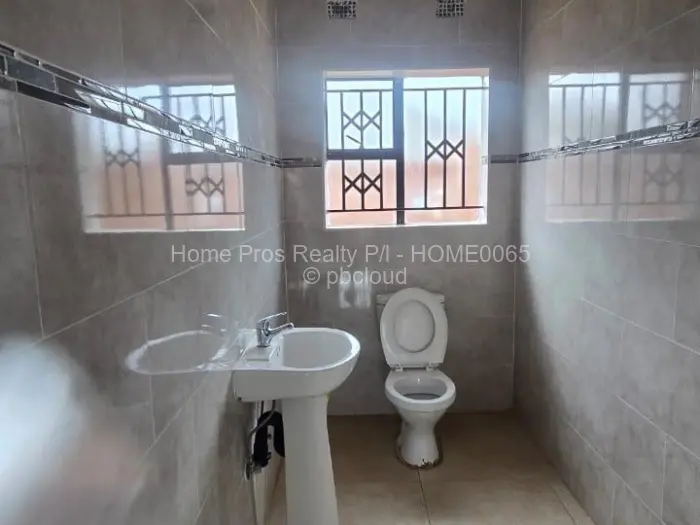 House to Rent in Fairview, Harare