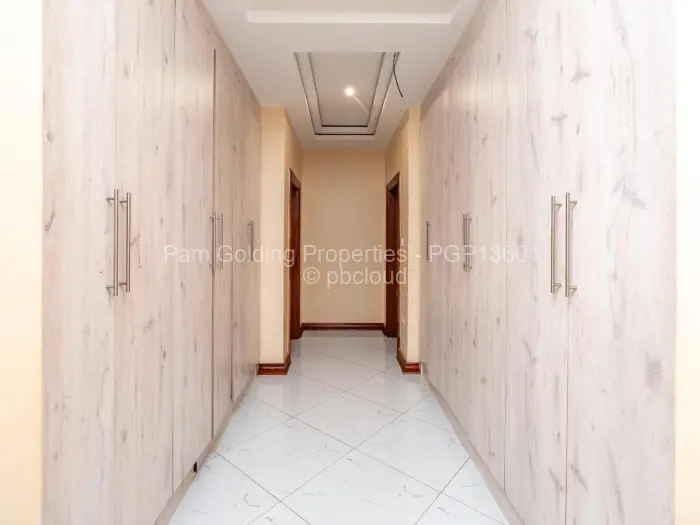 5 Bedroom House for Sale in Mount Pleasant Heights, Harare