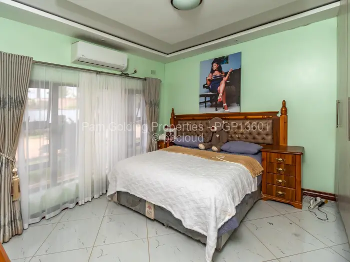 5 Bedroom House for Sale in Mount Pleasant Heights, Harare