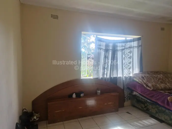 Residential Stand for Sale in Crowhill Views, Harare