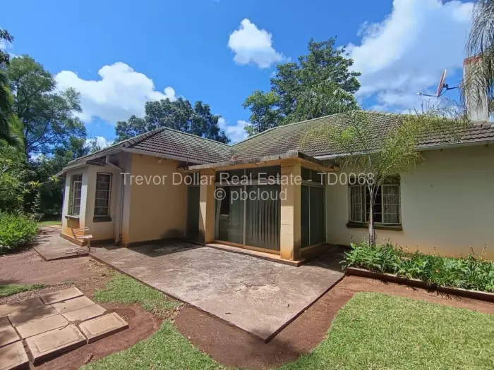 3 Bedroom House for Sale in Gweru East, Gweru