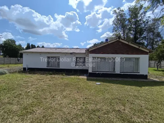 3 Bedroom House for Sale in Windsor Park, Gweru