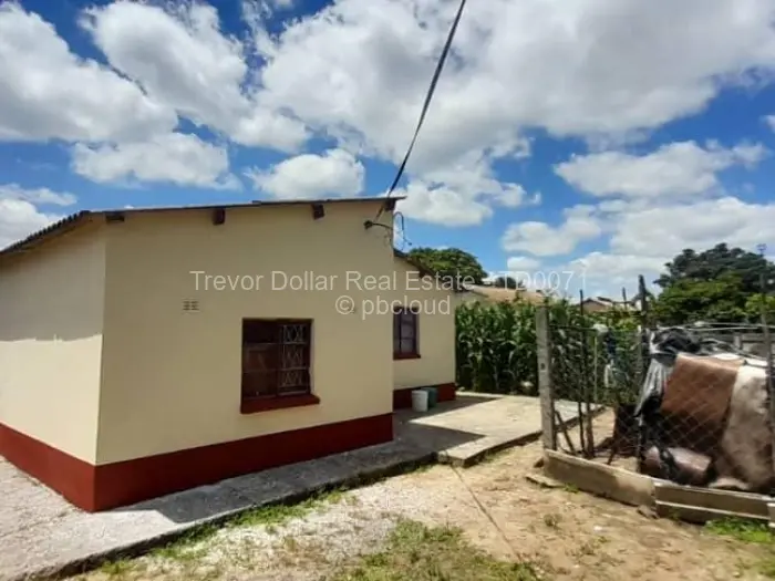 3 Bedroom House for Sale in Senga, Gweru