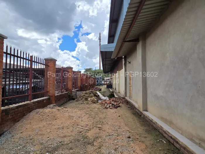 Warehouse/Industrial for Sale in Ngezi, Ngezi