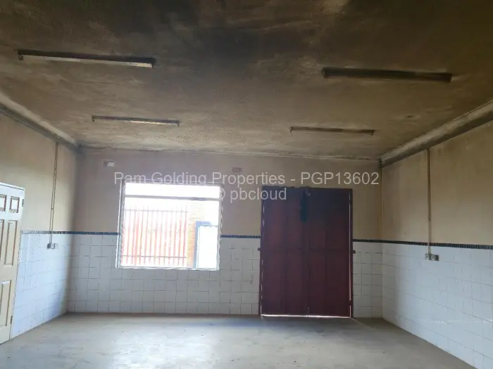 Warehouse/Industrial for Sale in Ngezi, Ngezi