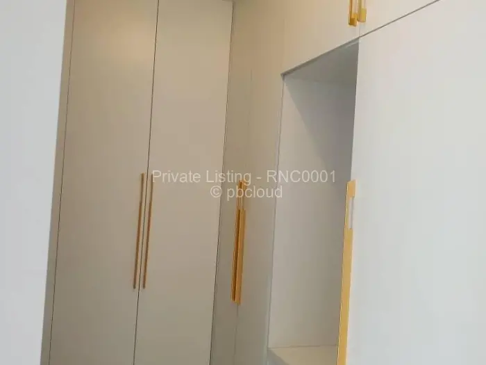 Flat/Apartment to Rent in Borrowdale West, Harare