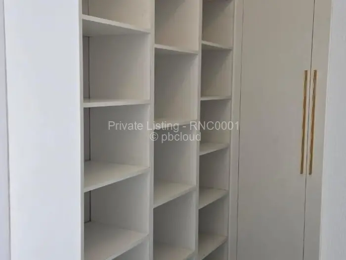 Flat/Apartment to Rent in Borrowdale West, Harare