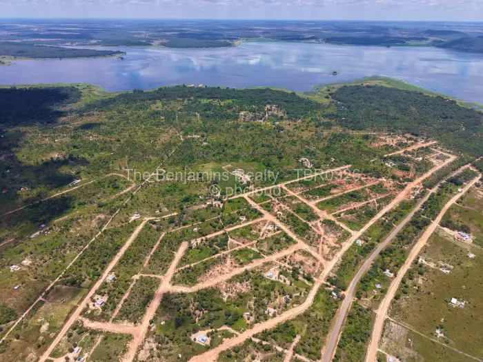 Residential Stand for Sale in Rock Ridge, Harare