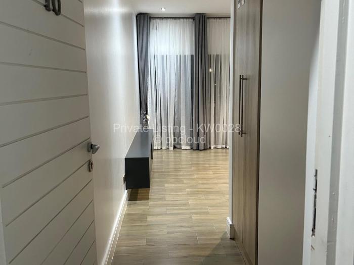 Flat/Apartment to Rent in Borrowdale, Harare