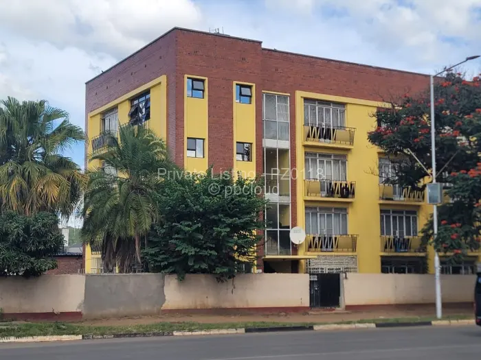 2 Bedroom House for Sale in Harare City Centre, Harare