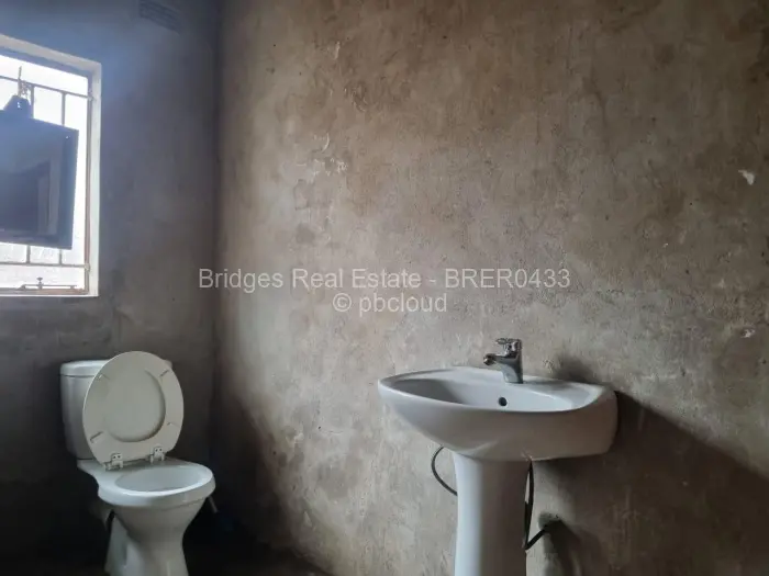 5 Bedroom House for Sale in Rydale Ridge, Harare