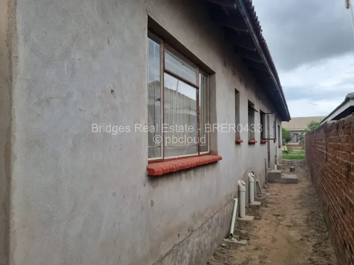 5 Bedroom House for Sale in Rydale Ridge, Harare