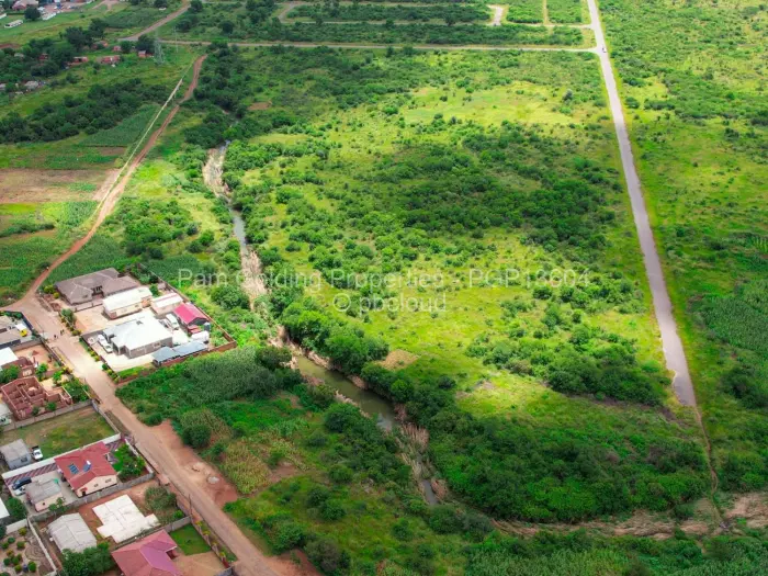 Commercial Stand for Sale in Hopeville, Bulawayo