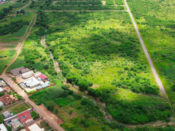 Commercial Stand for Sale in Hopeville, Bulawayo