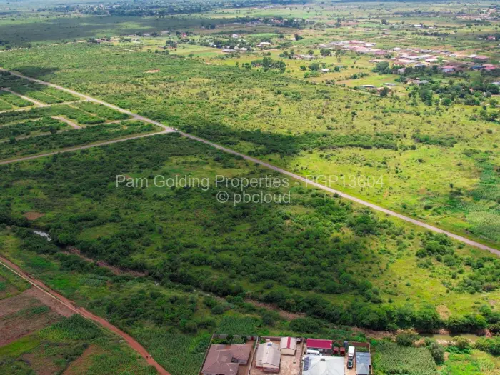 Commercial Stand for Sale in Hopeville, Bulawayo