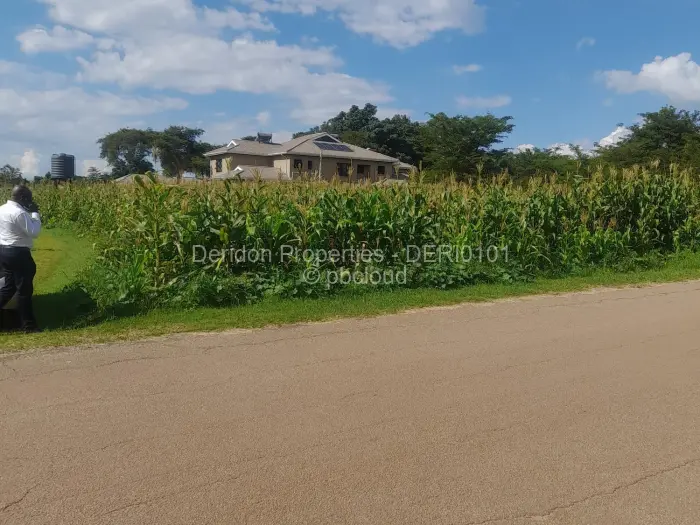 Residential Stand for Sale in Bluff Hill, Harare