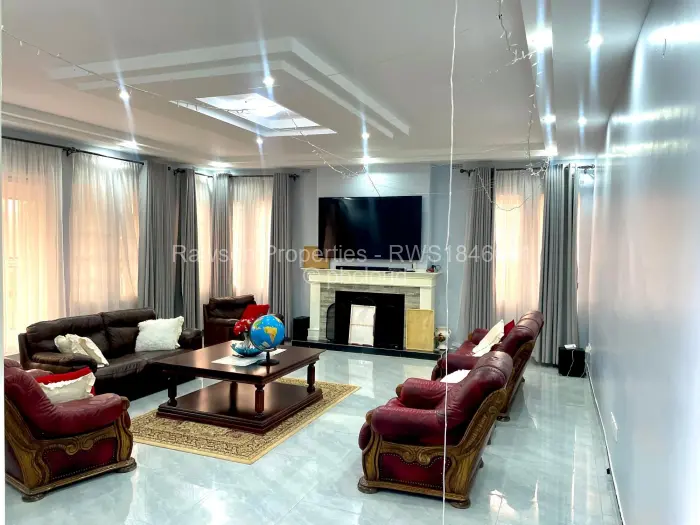 5 Bedroom House for Sale in Zimre Park, Harare
