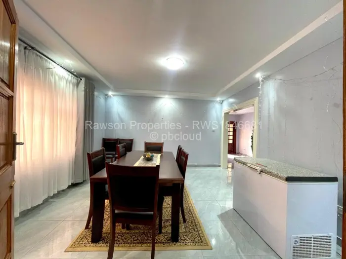 5 Bedroom House for Sale in Zimre Park, Harare