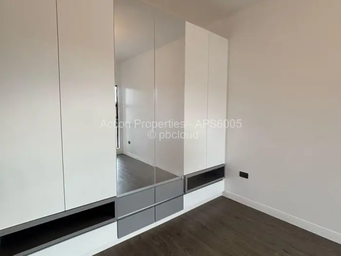 Flat/Apartment to Rent in Borrowdale, Harare