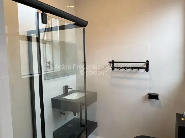 Flat/Apartment to Rent in Borrowdale, Harare