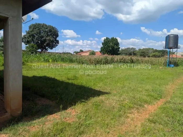 Residential Stand for Sale in Norton, Norton