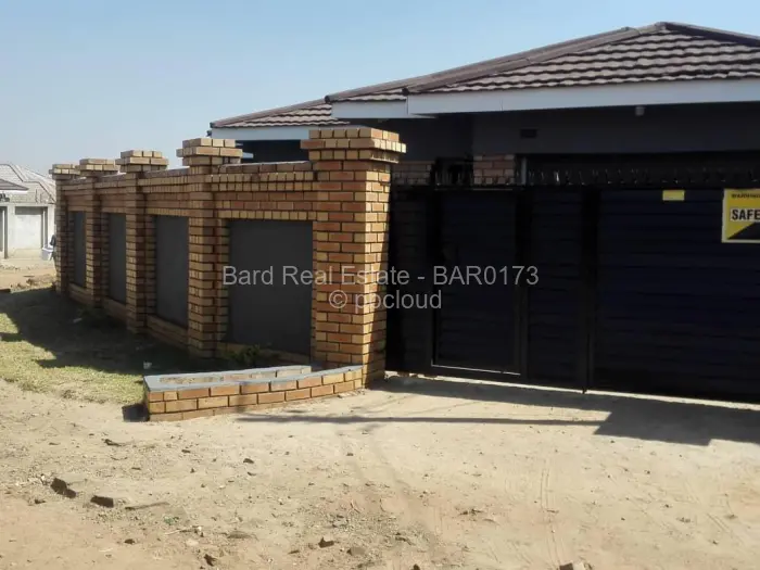 4 Bedroom House for Sale in Waterfalls, Harare