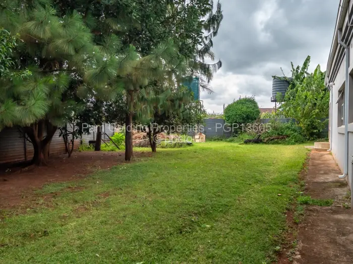 5 Bedroom House for Sale in Shawasha Hills, Harare