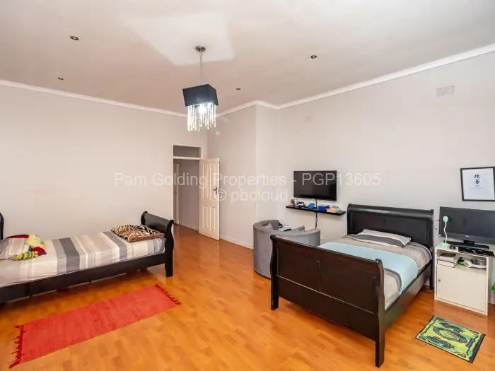 5 Bedroom House for Sale in Shawasha Hills, Harare