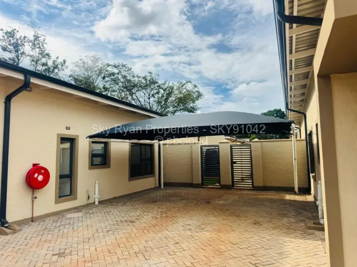 Flat/Apartment for Sale in Vainona, Harare